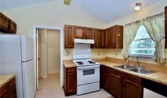 2412 GREENWAY Dr, Alexandria, LA 71301