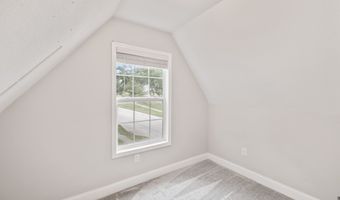 402 S 11th St, Adel, IA 50003