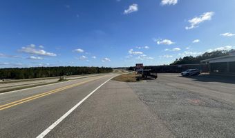 704 W Frontage Dr, Wiggins, MS 39577