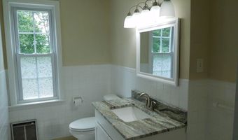 80 Carmel Rd 5, Andover, MA 01810