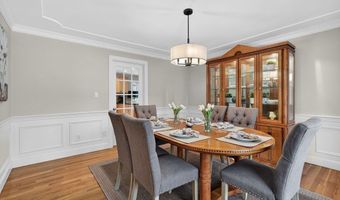 3 Seten Cir, Andover, MA 01810