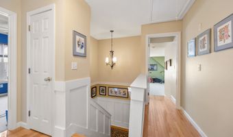 75 Orleton Ct, Cheshire, CT 06410