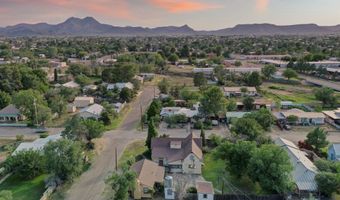 702 N 2nd St, Alpine, TX 79830