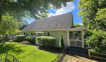 5 A114 N Apple Canyon Rd, Apple River, IL 61001
