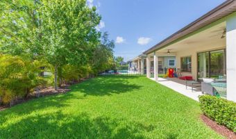 6331 VOYAGERS Pl, Apollo Beach, FL 33572