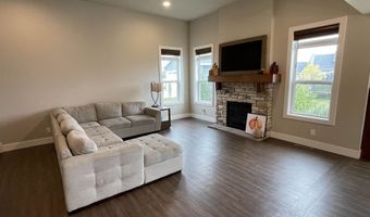 6860 W DESIGN Dr, Appleton, WI 54942