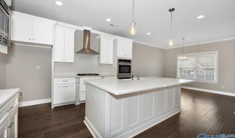 22920 Ledges Dr, Athens, AL 35613