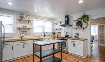 2415 Berkley Dr, Anderson, SC 29625
