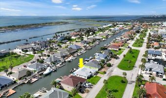 761 Pompano Dr, Aransas Pass, TX 78336