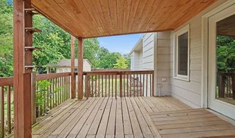 4260 N Rushwood Ct, Bel Aire, KS 67226