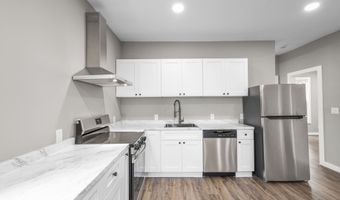 149 Shelton St, Bridgeport, CT 06608