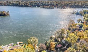 2102 Lakeside Dr, Alloway, NJ 07422