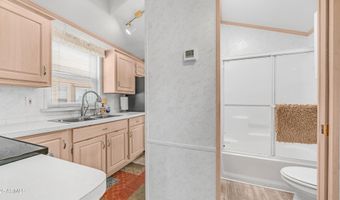 828 BERYL Dr, Apache Junction, AZ 85119