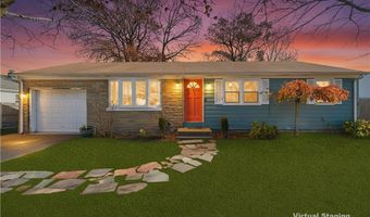 16 N Rose St, East Providence, RI 02914