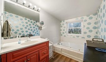 4788 Wood St, Acworth, GA 30101