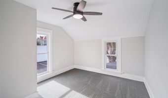 212 Nile Kinnick Dr N, Adel, IA 50003