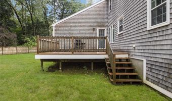 475 Red Chimney Dr, Warwick, RI 02886
