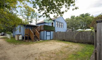 116 Pond St, Newton, NH 03858