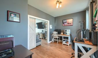 6 LOBELL Rd, Abbottstown, PA 17301