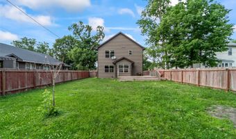 611 Court St, Adel, IA 50003