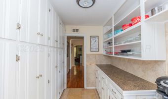 1221 S AUSTIN St, Amarillo, TX 79102