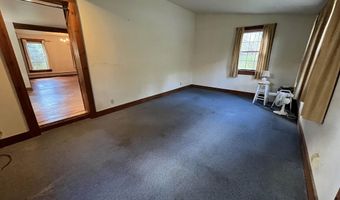 927 Carver St, Brandon, VT 05733