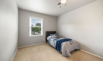 375 Partridge Ct, Algonquin, IL 60102