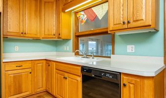 2213 Jensen Ave, Ames, IA 50010