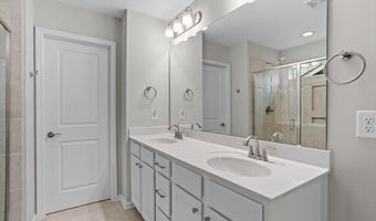 516 Old Mill Village Dr, Apex, NC 27502