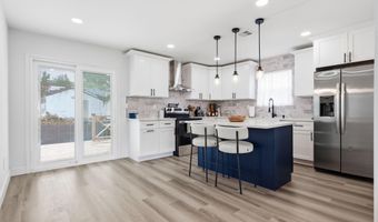 1230 HALL Ave, Abington, PA 19001