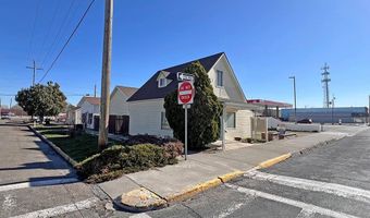 390 N Broadway St, Blackfoot, ID 83221