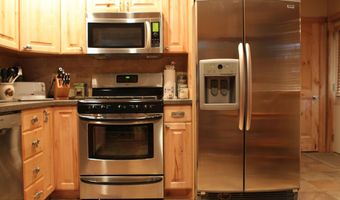 278 DELL CREEK Rd, Alpine, WY 83128