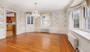 555 Great Rd, Lincoln, RI 02865
