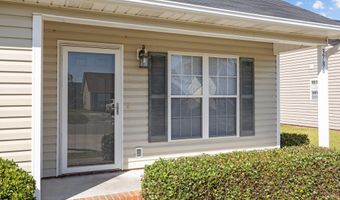 3786 Dover Dr, Ayden, NC 28513