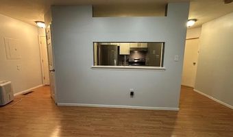 615 Broadway 11, Amityville, NY 11701