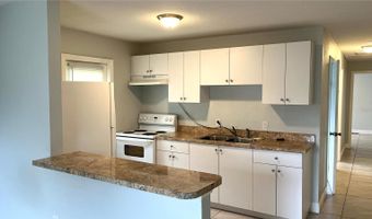 103 JAMES St A, Auburndale, FL 33823