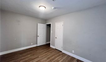 2410 Poplar Ave, Las Vegas, NV 89101