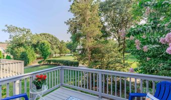105 Congressional Dr, Cape May Court House, NJ 08210