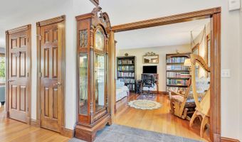 18321 Marlowes Dr, Aurora, IN 47001