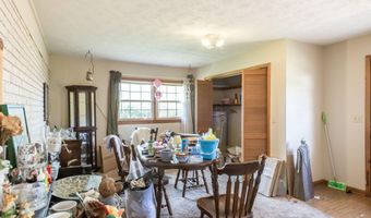 542 Ga Highway 64, Alma, GA 31510