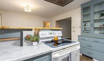 1124 Parkhill Dr, Billings, MT 59102