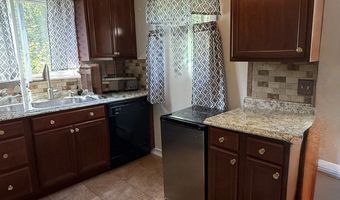 6 Rose Ln 6-53, Danbury, CT 06811