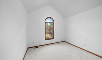 4055 Pontiac Trl, Ann Arbor, MI 48105