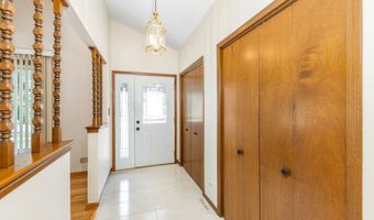 11538 S Leamington Ave, Alsip, IL 60803