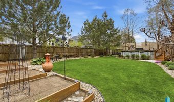 1609 S Locust Ave, Brandon, SD 57005