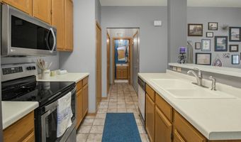 15634 Garnet Way 21, Apple Valley, MN 55124