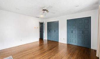 212 CRYSTAL LAKE Ave, Audubon, NJ 08106
