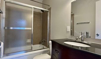 795 Watersedge Dr, Ann Arbor, MI 48105