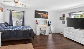 61 Sunny Hollow Pl, Bangor, ME 04401