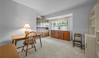 1724 Chatham Ave, Arden Hills, MN 55112